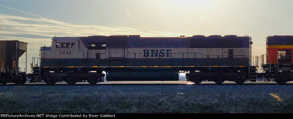 BNSF 9741